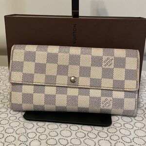 Louis Vuitton Azur Sarah Wallet